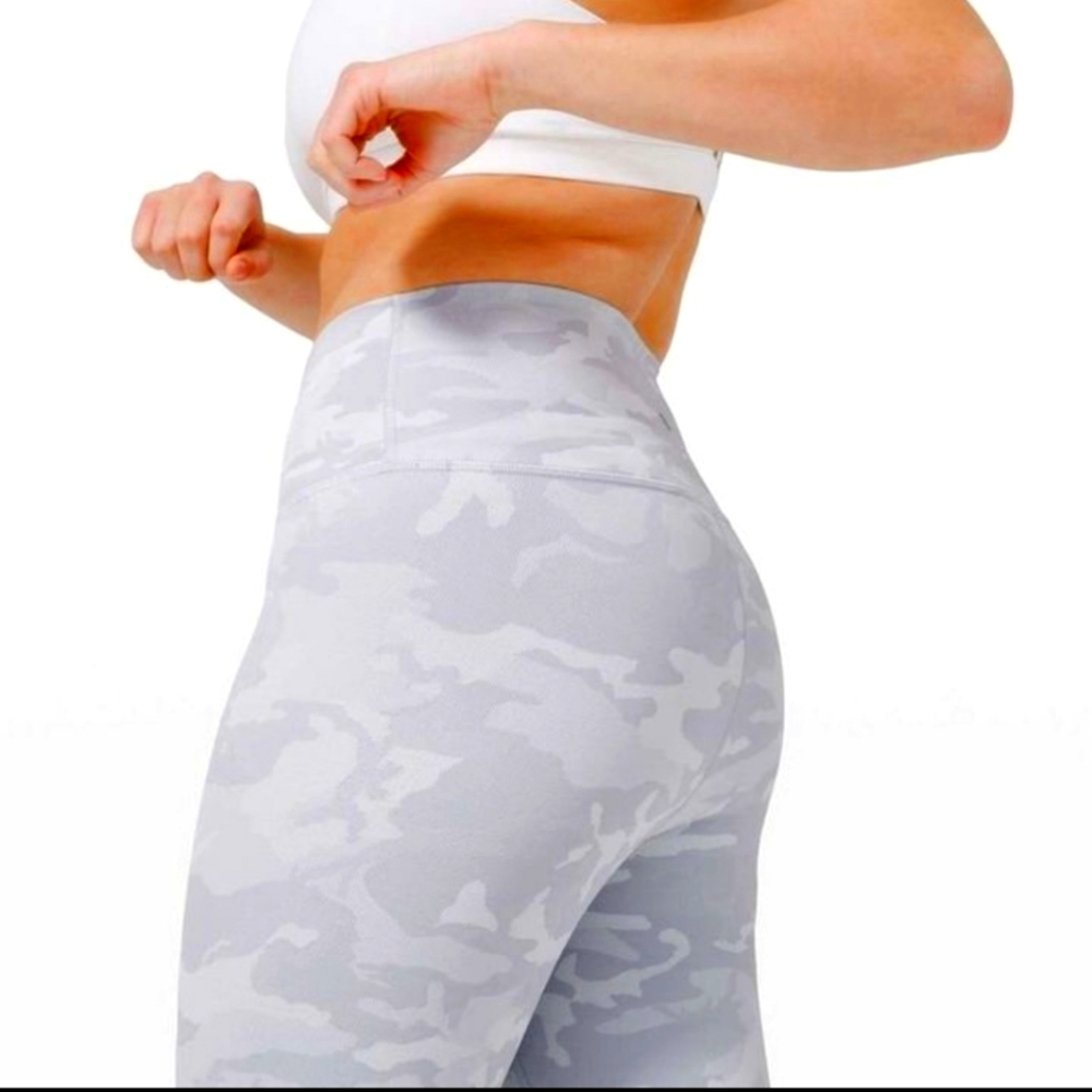 Lululemon Wunder Under Tights